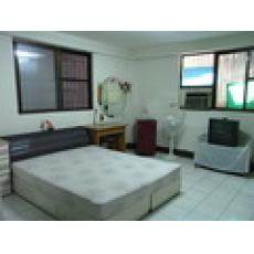 高雄市前金區自強一路X號