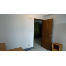 屏東市復興路486號優質雅房靠近法院～限女性