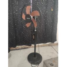 電風扇 直流電源48V 高120公分